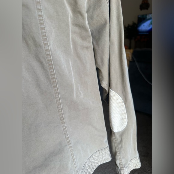 Columbia Jacket - Picture 5 of 9